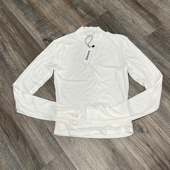 NEW garage mock neck long sleeve - Picture 1 of 3